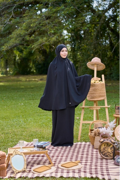 Telekung Lily jet Black